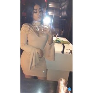 Badge body con dress with choker piece